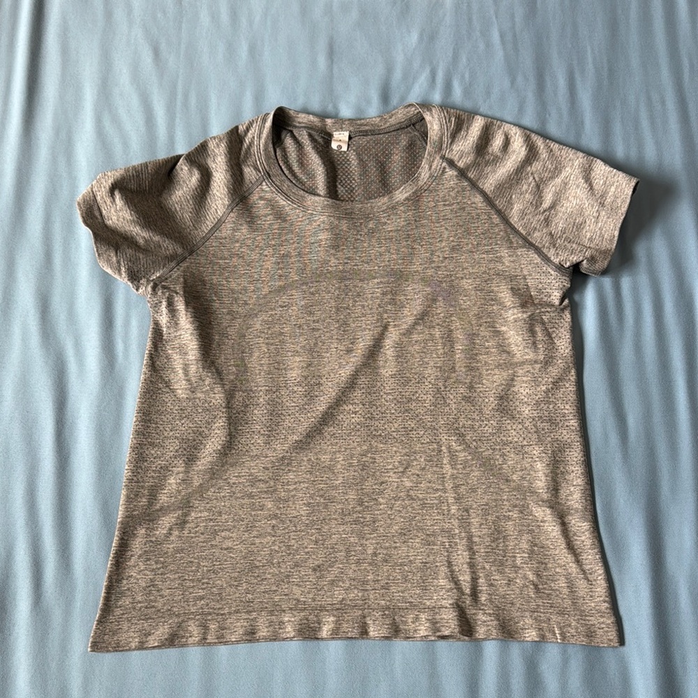 Gray Lulu Lemon athletic Women's Top